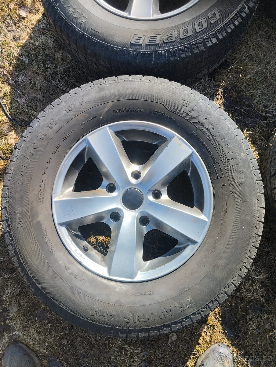 Alu kola 5x139,7 7Jx16 Kia Sorento