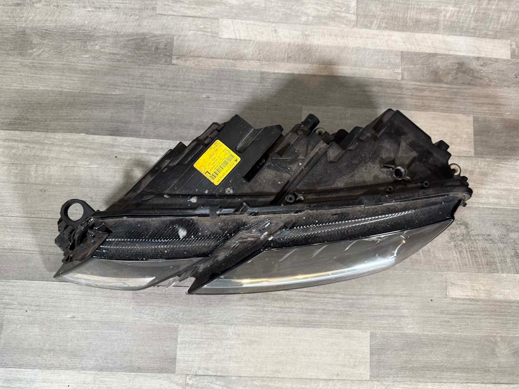 ŠKODA OCTAVIA 3 FACELIFT světlo LP LED 5E1941015F POŠKOZENÉ - 2