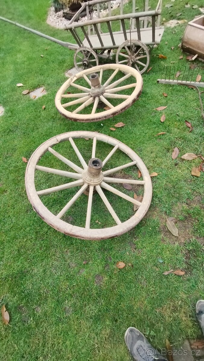 Nález z půdy, staré věci ze stodoly. Retro - 2