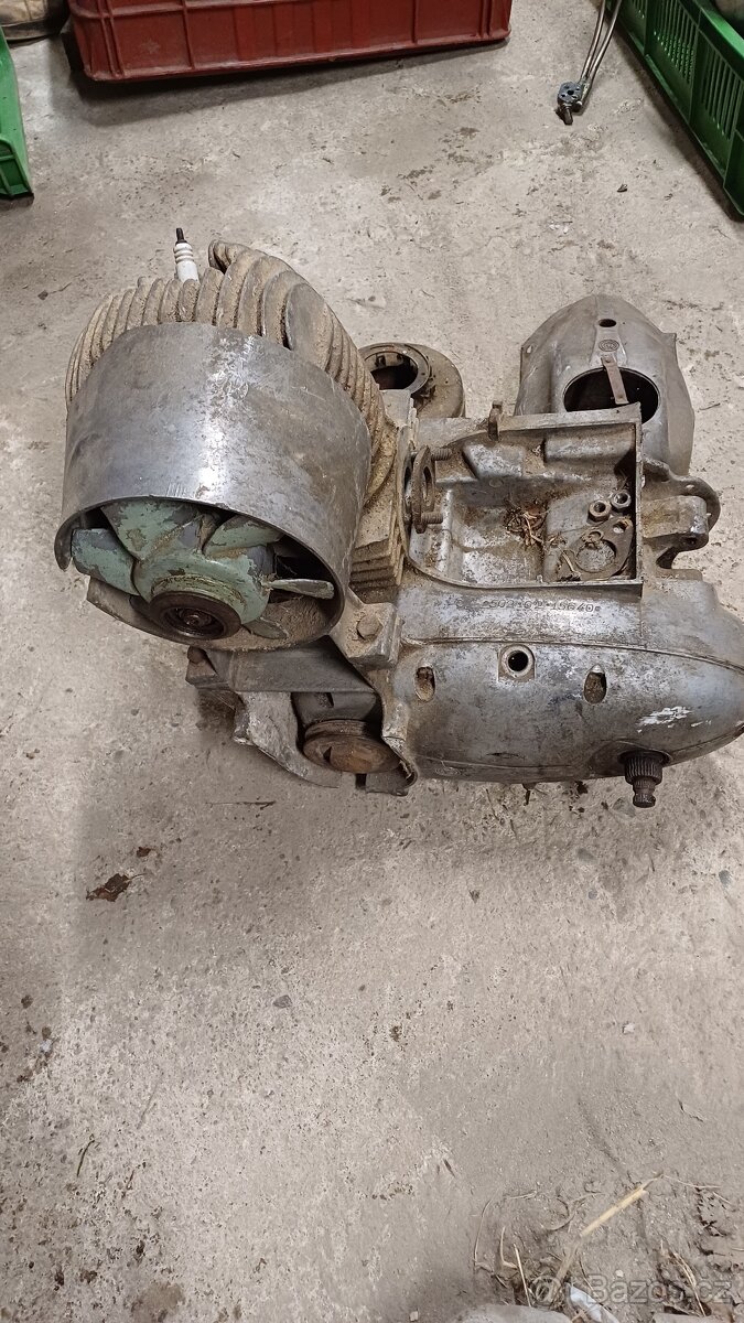 Motor skútr Čezeta 175/502 - 2