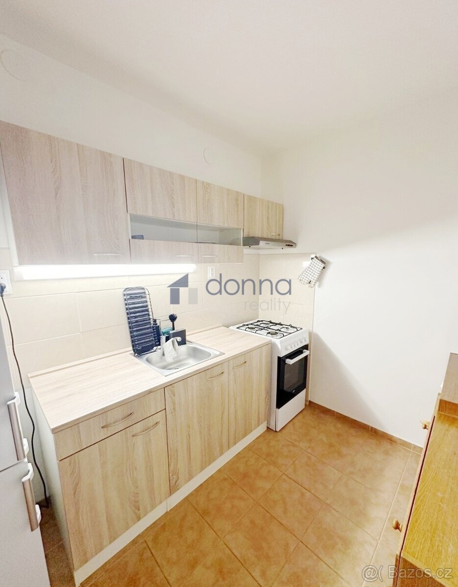 Pronájem bytu 3+kk/L, 68m2, ul. Křejpského, Praha 4 - Chodov - 2