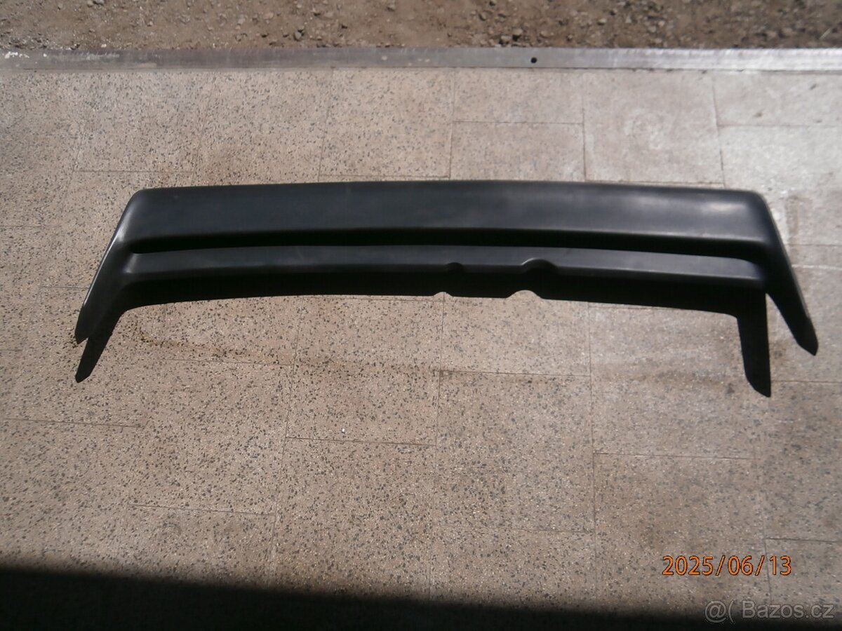 zadní spojler-křídlo Ford Escort MK3, MK4 RS 1600i - 2