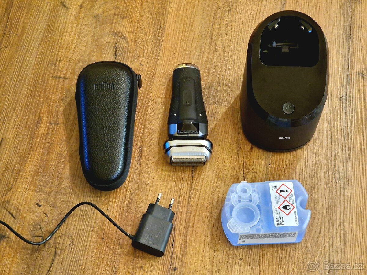 Holící strojek Braun Series 9 Pro s kompletní výbavou - 2