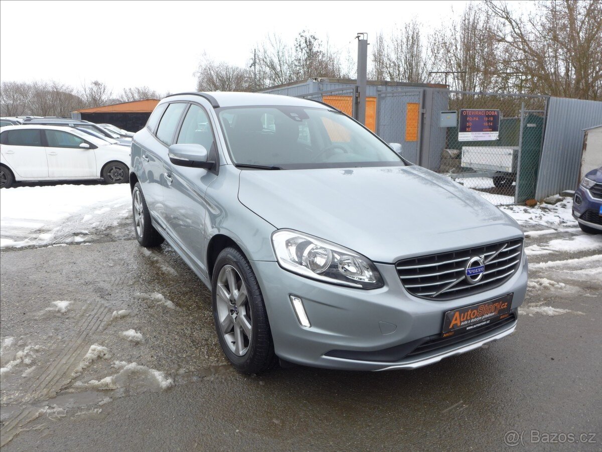 Volvo XC60 2,4 D4 4x4, 5ti válec, 1.Maj - 2
