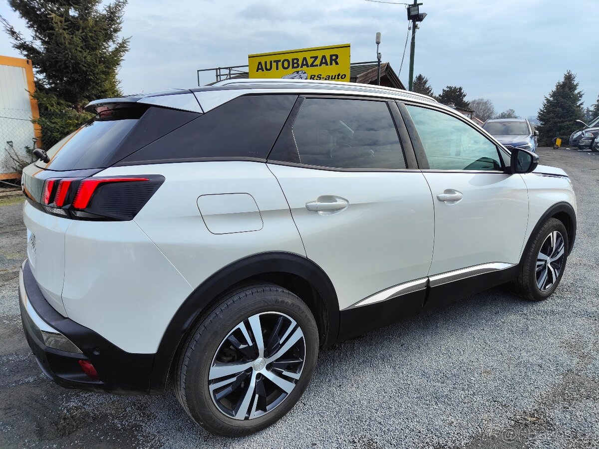 PEUGEOT 3008 1.2 PureTech 96kW, automat - 2