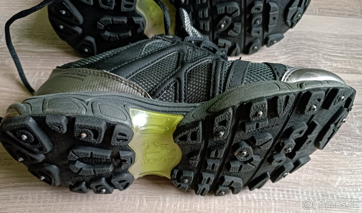 Trekové/trailové protiskluzové boty Icebug - 2