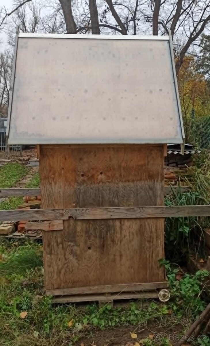 Nabízím suchý záchod - kadibudku:) - 2