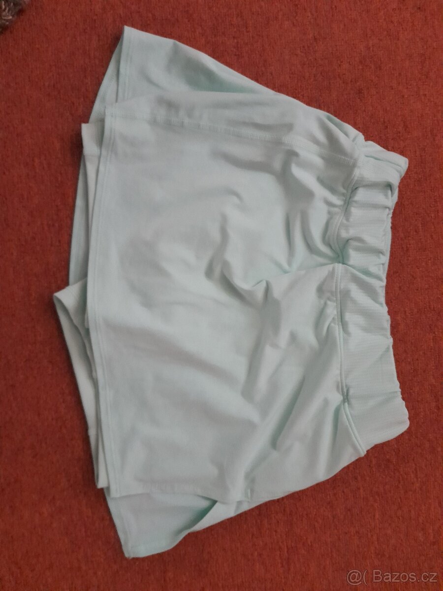 Sukně a kraťasy vel. 140 - 2