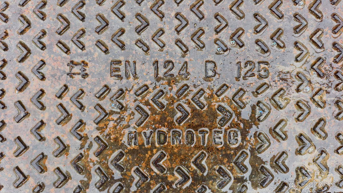 Prodám kanalizační poklop - 2