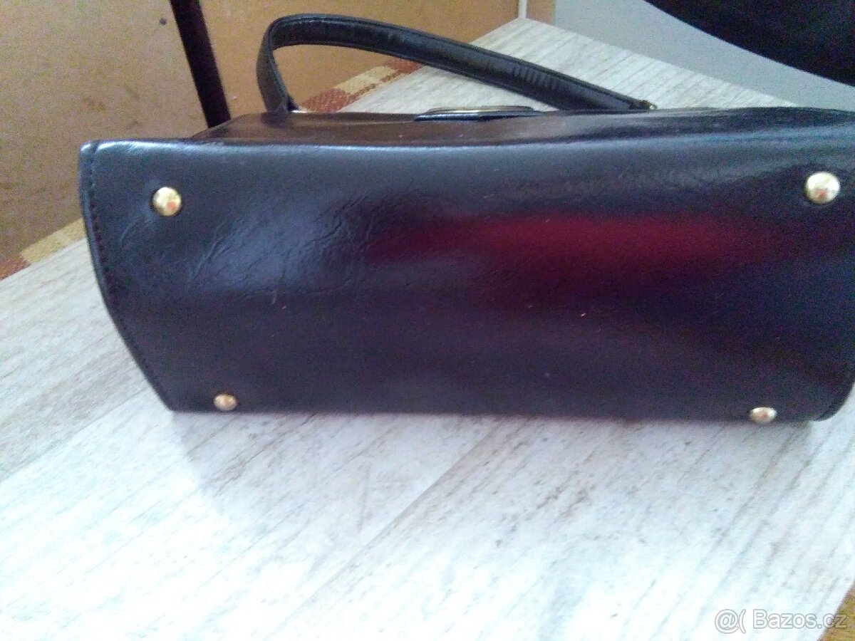 Prodám černou kabelku - 2