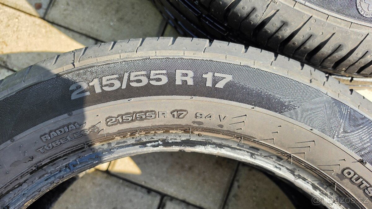 Letní pneu Continental 215/55/17 - 2