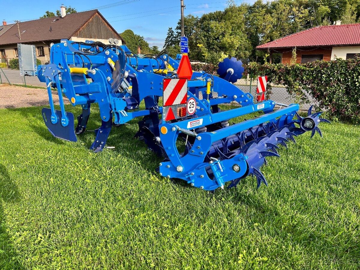 Hloubkový kypřič Farmet Digger 3N - 2