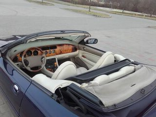 Jaguar XK8 Cabrio 4.0 V8 - 2