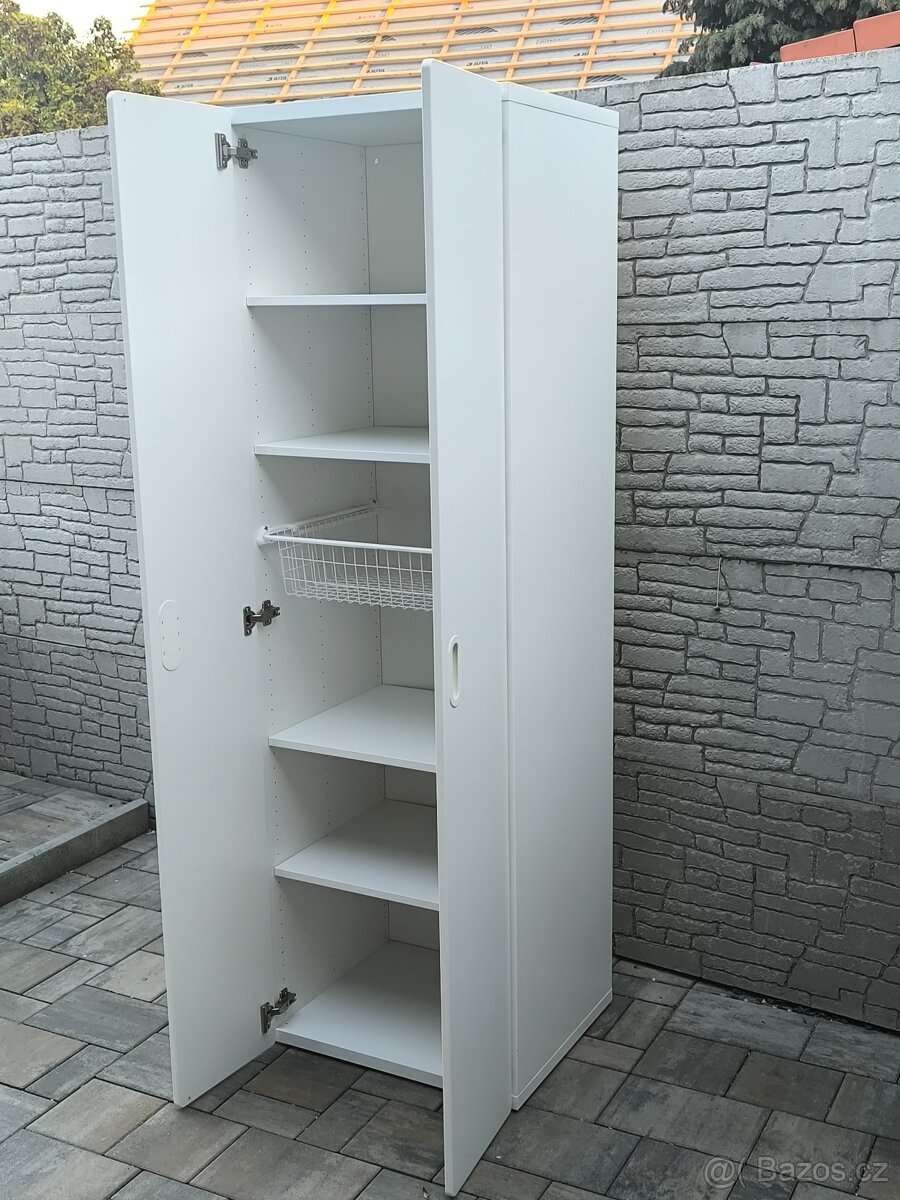 Prodám šatní skříň IKEA STUVA - 2