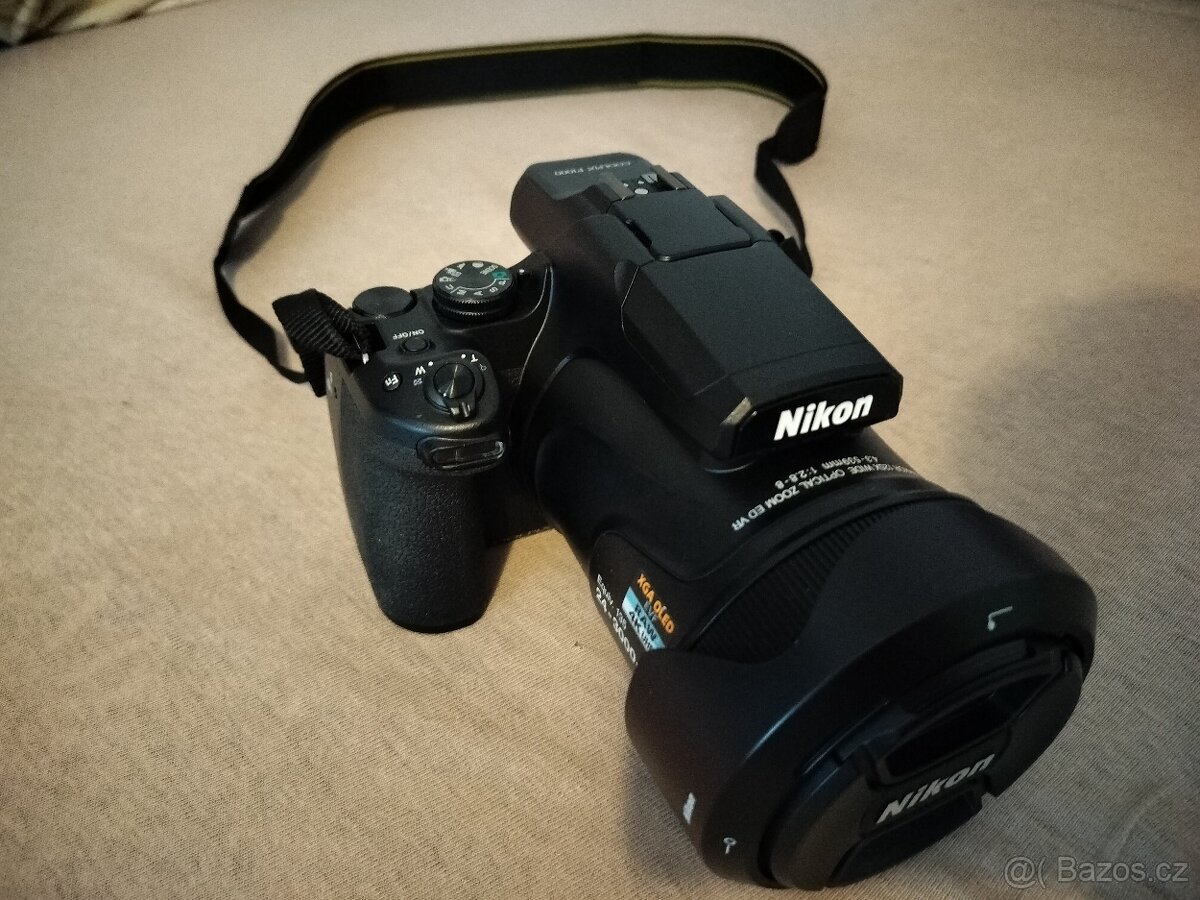 Nikon COOLPIX P1000 (125x optický zoom) + příslušenství - 2