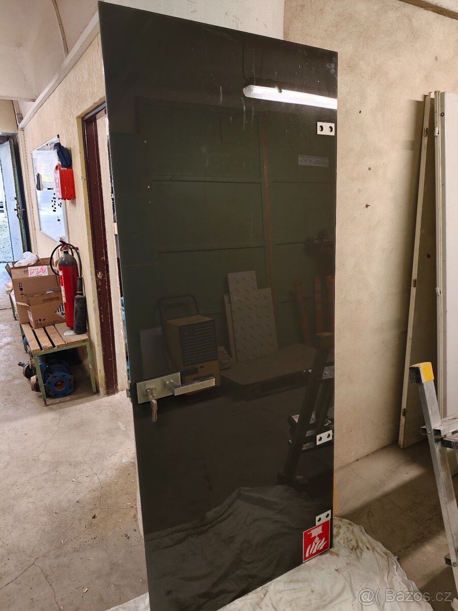 Skleněné dveře - 2