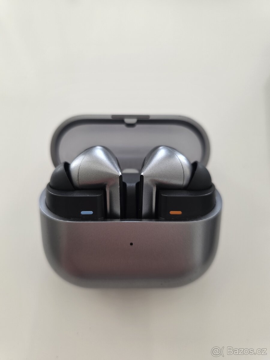 Samsung Galaxy Buds 3 Pro - 2