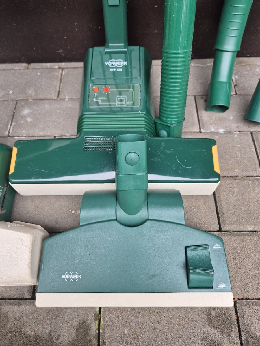 Vysavač VORWERK - 2