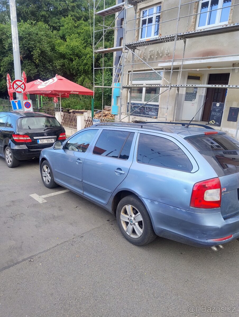 Škoda Octavia - 2