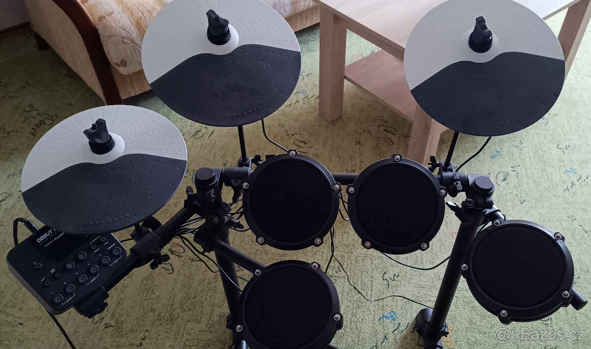 Elektronické bicí Alesis - 2