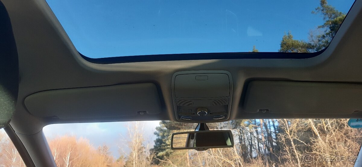 Seat alhambra - 2