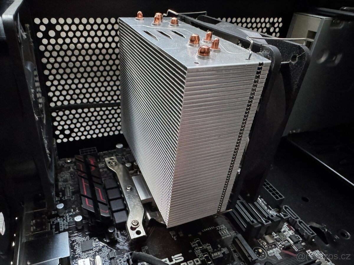Chladic na CPU, ARCTIC Freezer 33 - 2