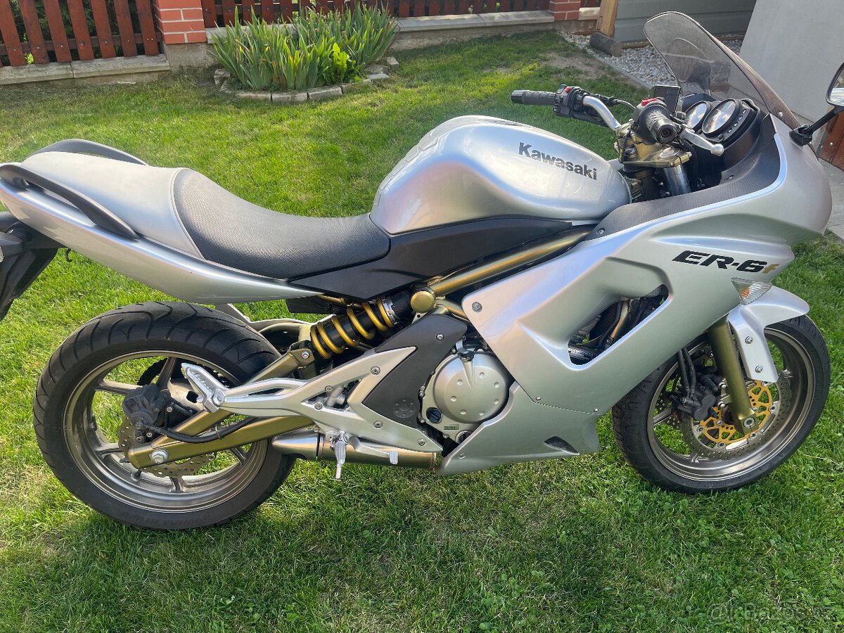 Kawasaki 650 ER-6F - 2