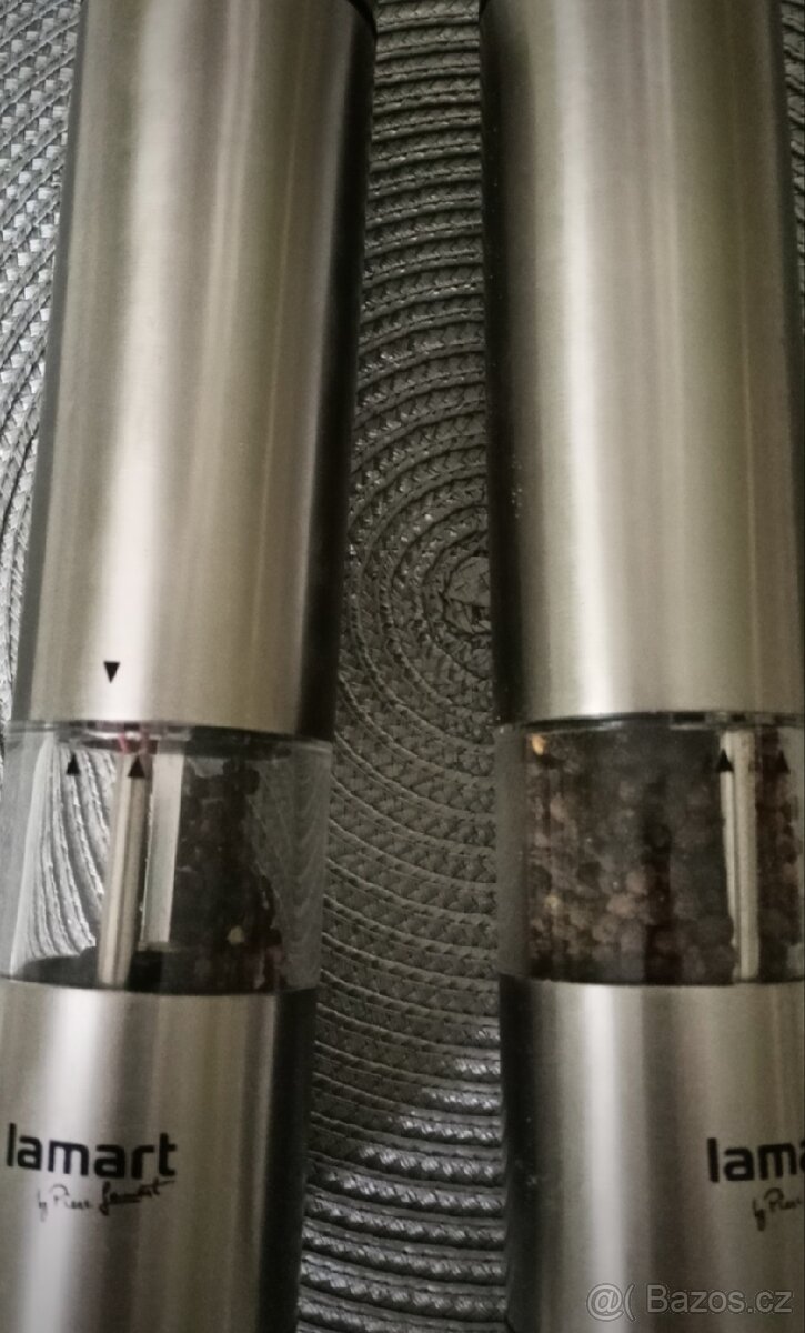 Mlýnky LAMART na koření nebo pepř a sůl - 2