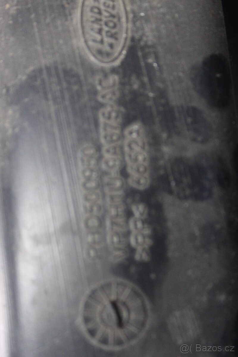 land rover - defender - 2