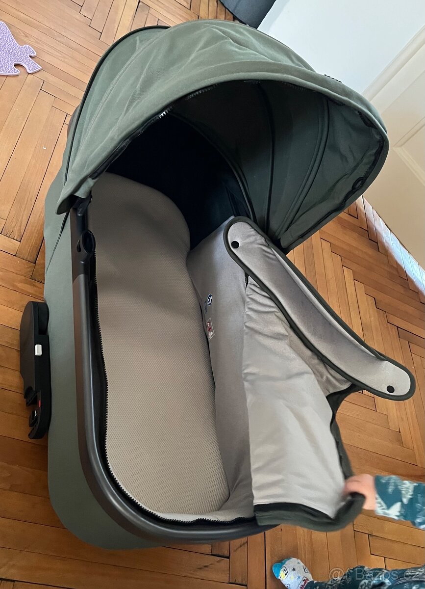 Prodám kočárek Joolz Geo 3 - 2