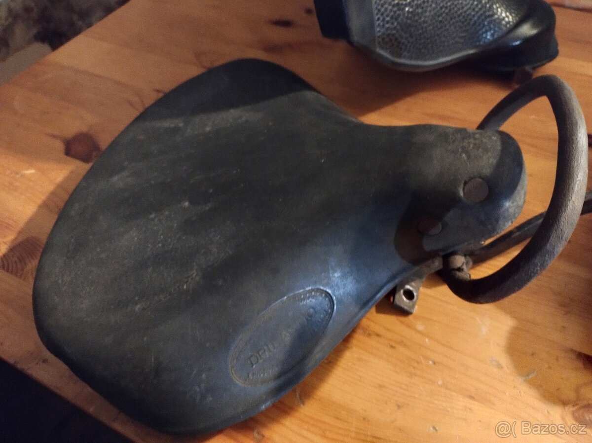 Sedla Zundapp, BMW - 2