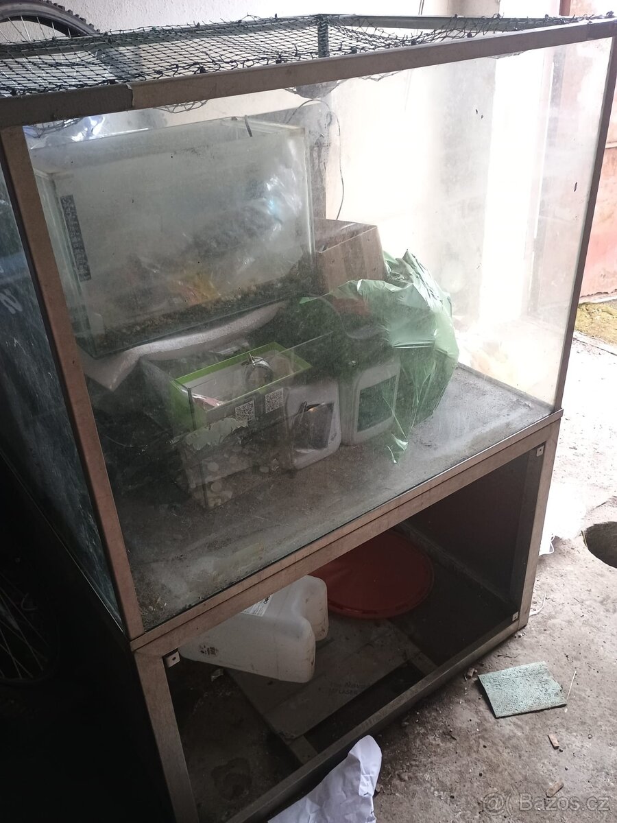 Prodám akvárium - 2