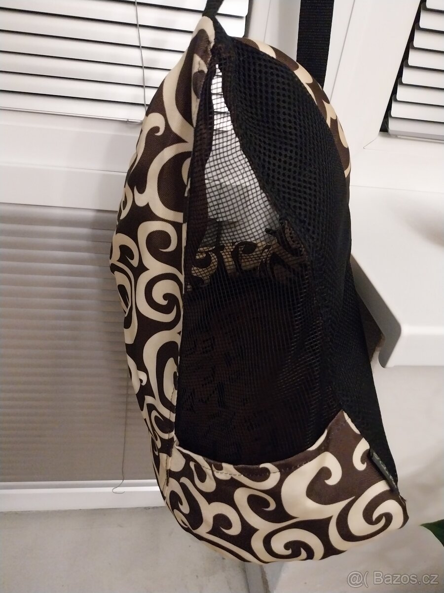 Cestovní batoh se zipem na zvířátko - 2