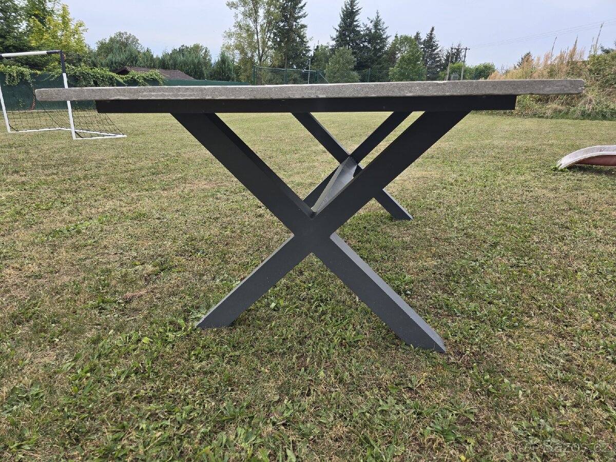 Zahradní stůl - 2