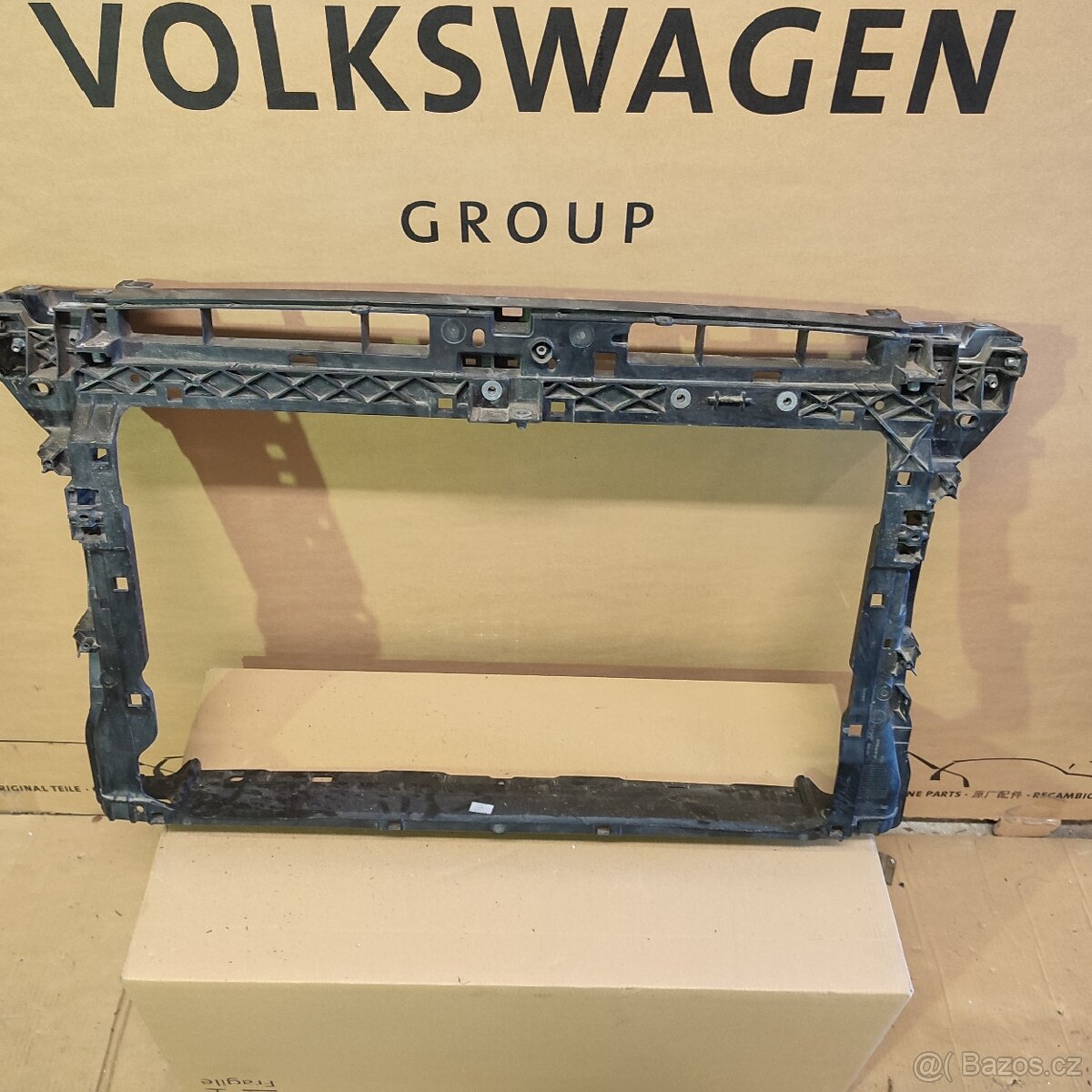 Škoda Superb 3 nárazník rám chladiče světlo - 2