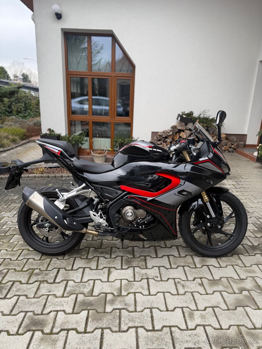 QJ MOTOR SRK 125 R - 2