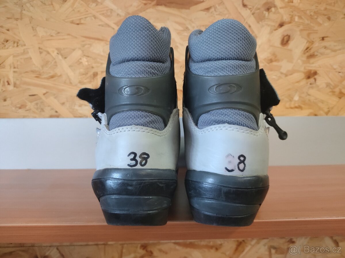 Boty na běžky SALOMON na váz. SNS vel 38, 24cm - 2