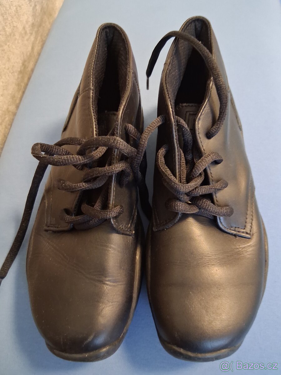 Kotníkové boty DIESEL vel.40 černé - 2