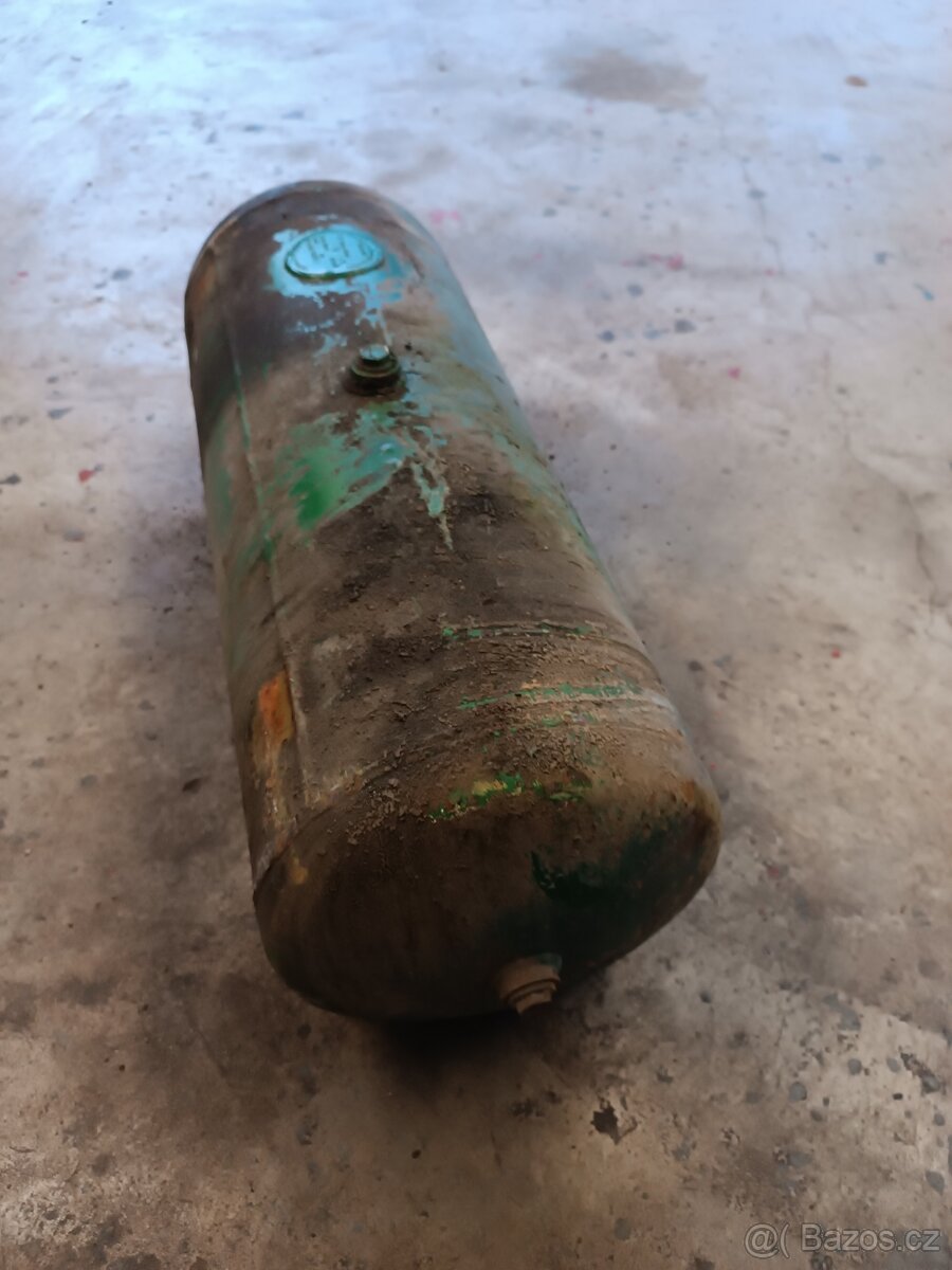 Vzduchojem na vlek - 2