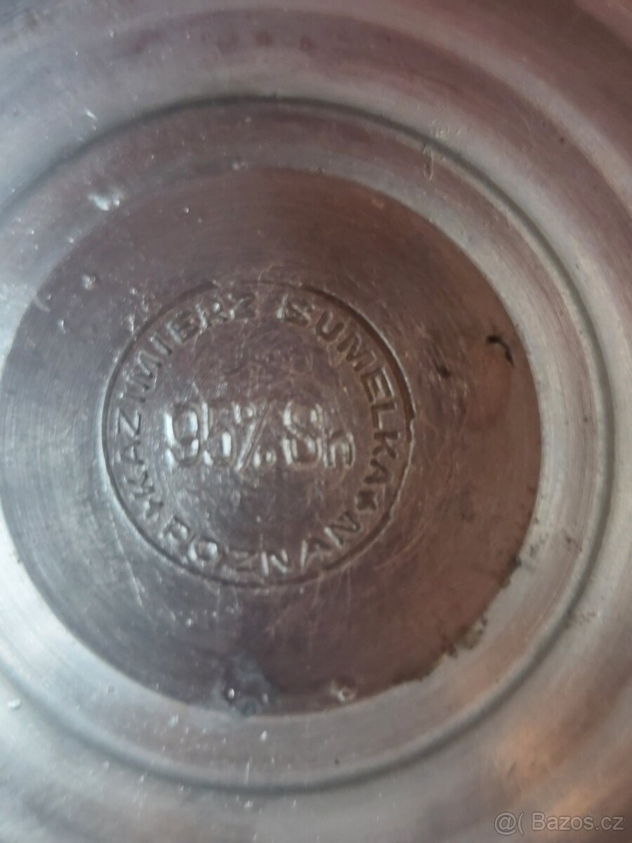 Cínový pohár s víkem - 2