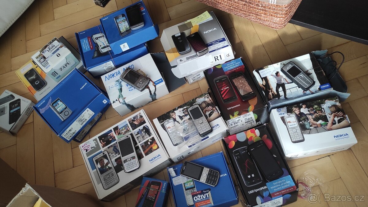 Nokia více tlač. - 2