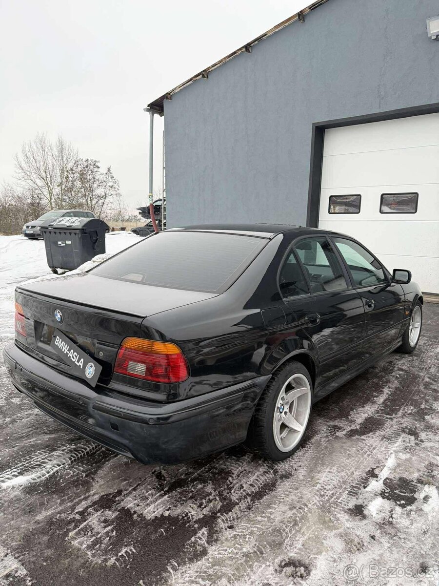 Náhradní díly BMW e39 cosmosschwarz - 2