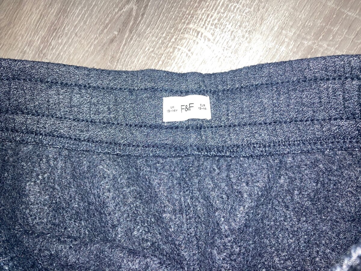 Tepláky F&F 13/14 let + druhé zdarma - 2