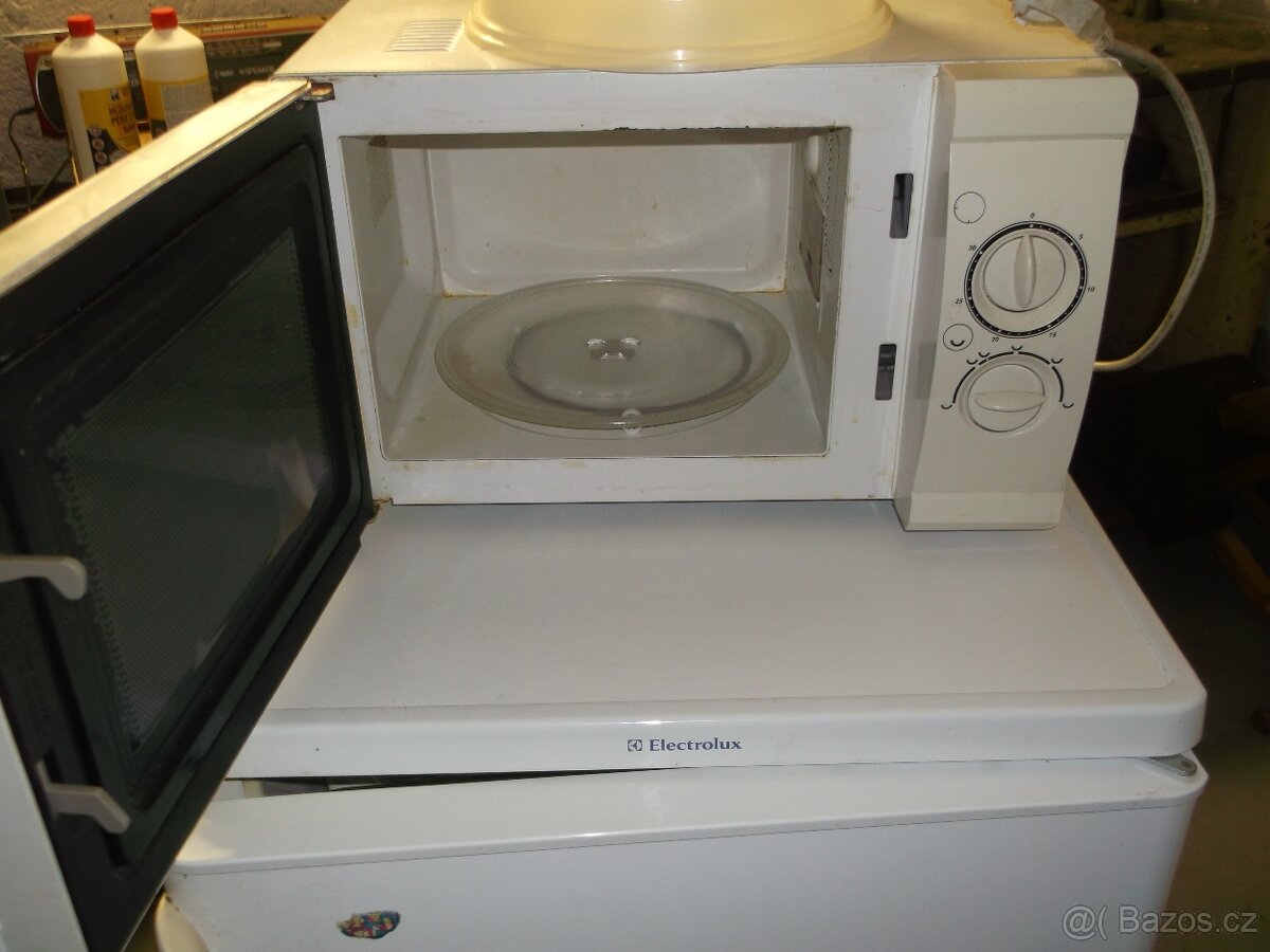Mikrovlnná trouba Eta - 2
