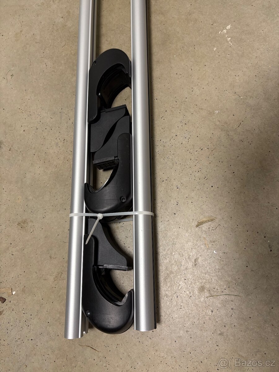 COMPASS střešní nosiče-135cm, zamykací - 2