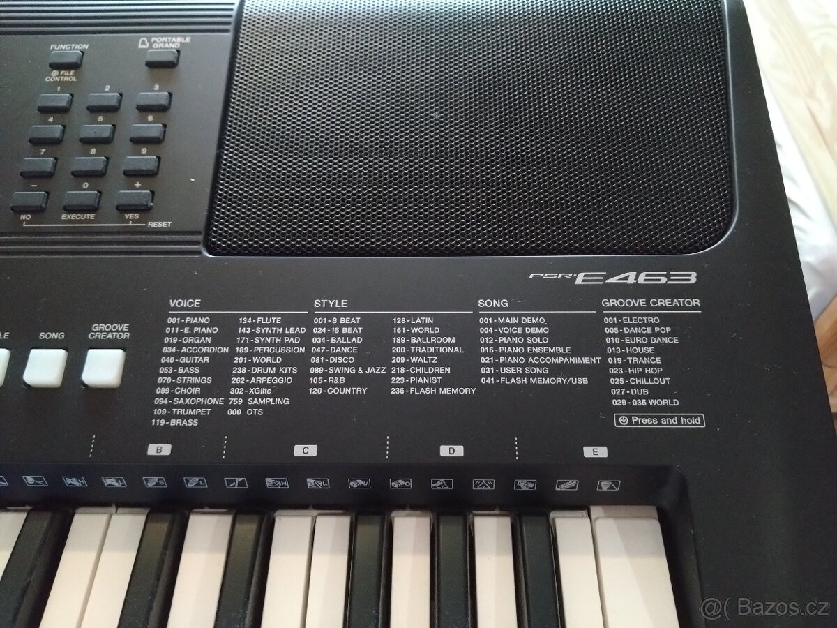 Klávesy keyboard Yamaha PSR E463 - 2