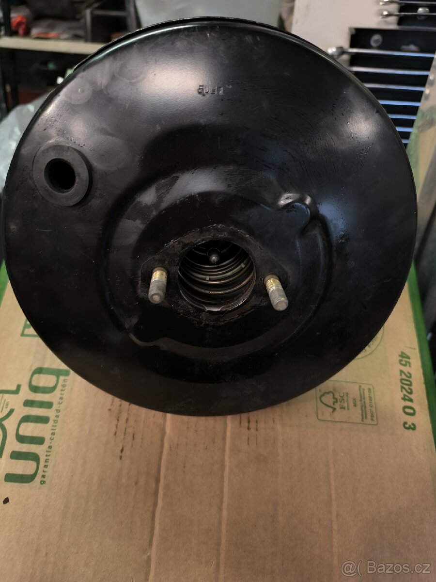 Posilovač brzd Felicia - 2