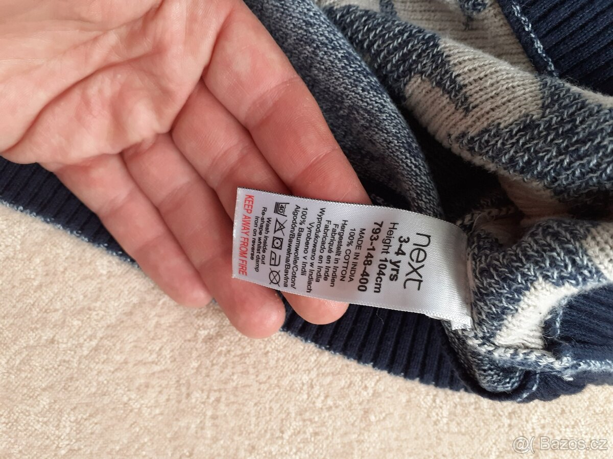 svetr Next 3-4roky - 2