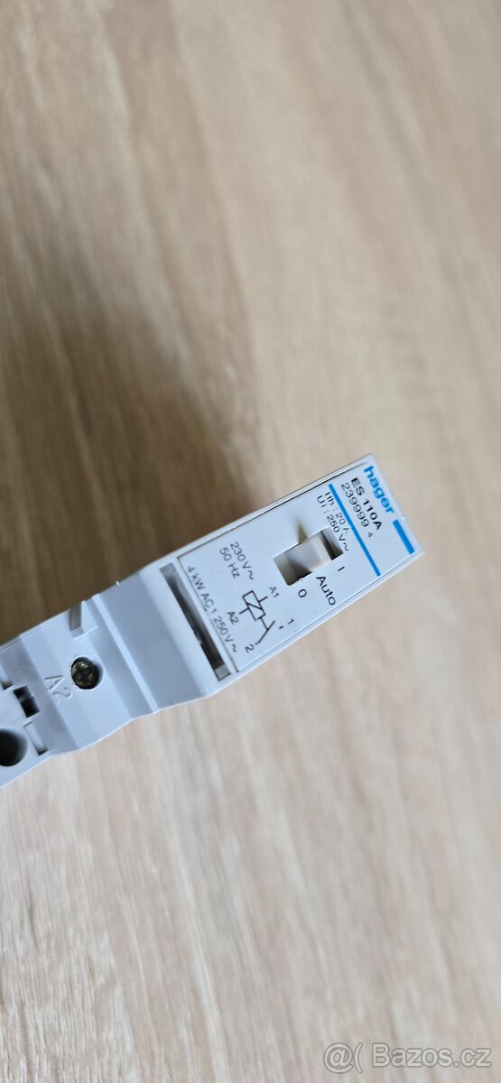 Stykač Hager ES 110A - 2