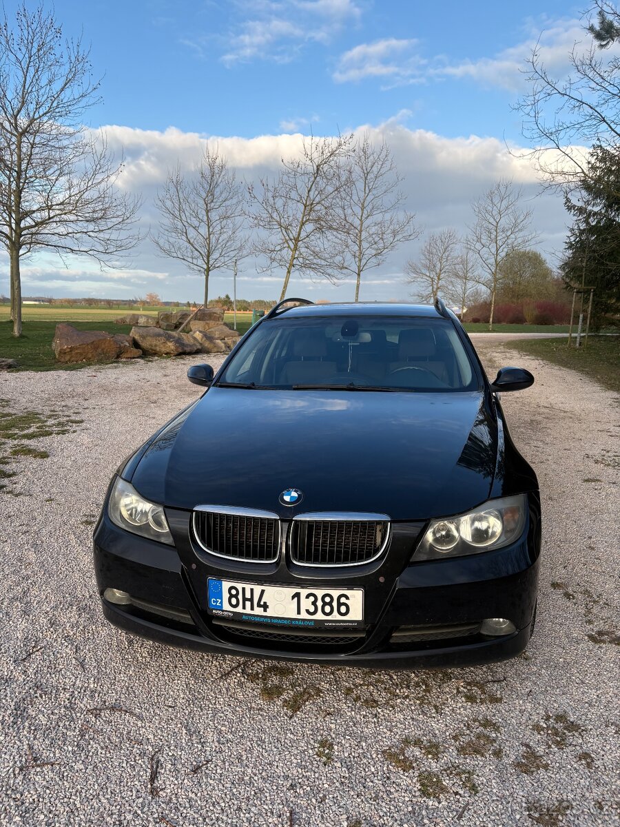 BMW e91 325d - 2